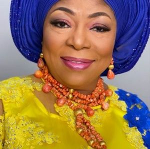 Meet your Posher, Christy